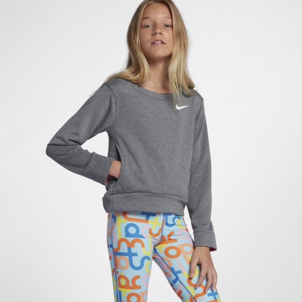 Nike Core Studio grey pullover sweater small